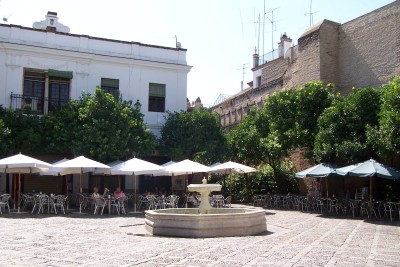 Piaţa  Alianţa din cartierul  Santa Cruz Sevilla Spania