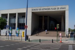 Staţia  centrală de  autobuze plaza de Armas Sevilla Spania